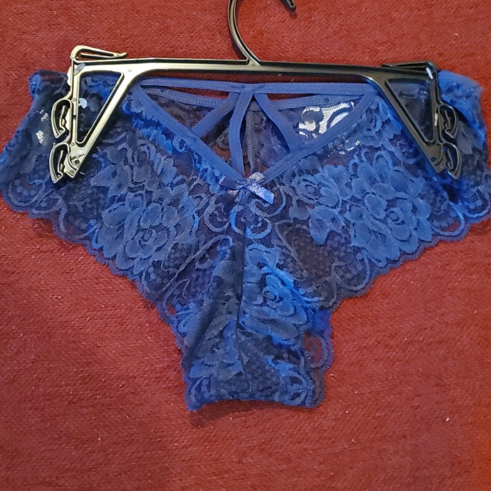 Panties - Picture 2 of 2